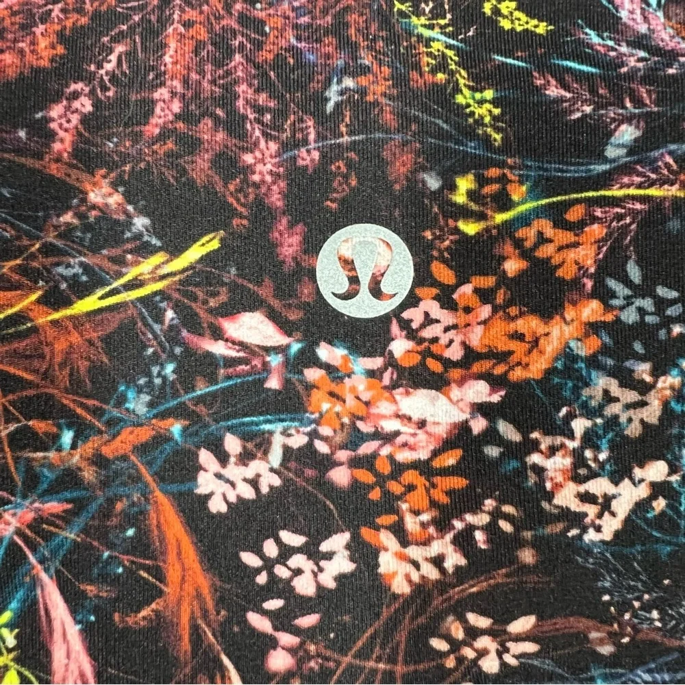Lululemon Blue Pink Flowerscent Wunder Under‎ Crop Scallop Leggings